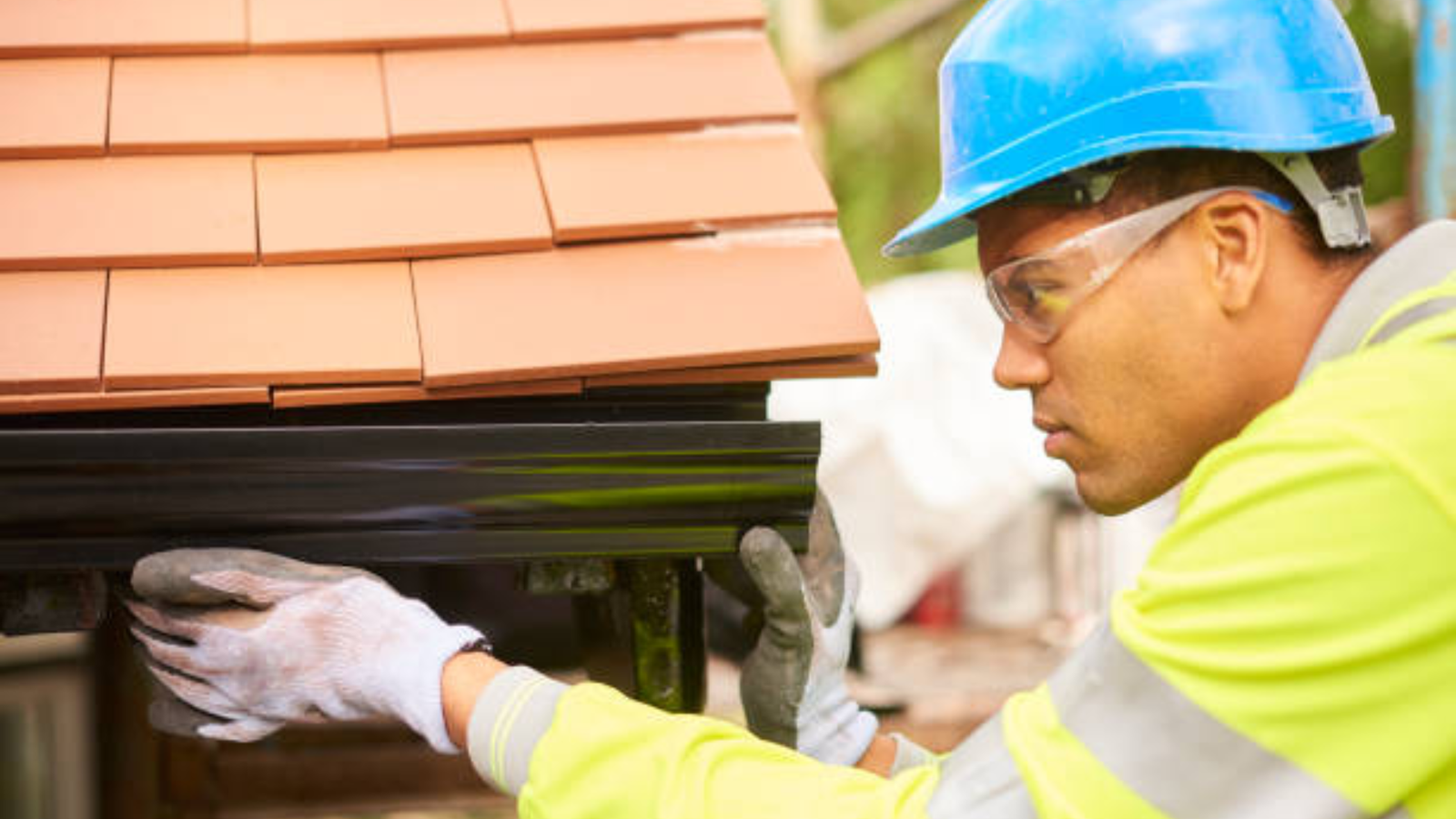 installing gutters